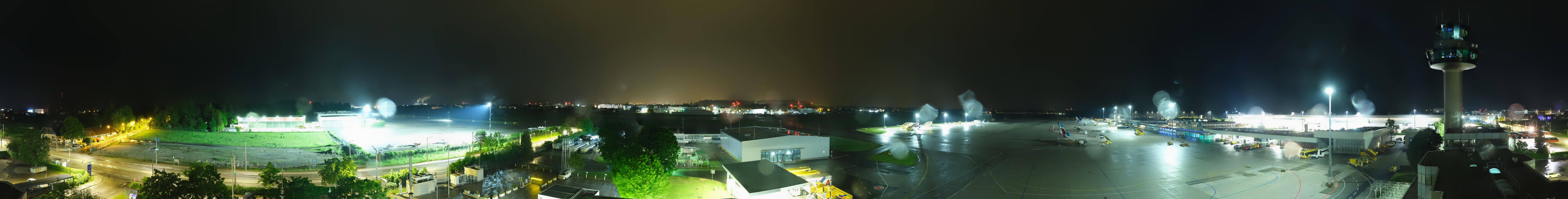 Archived image Webcam Salzburg Airport Panorama