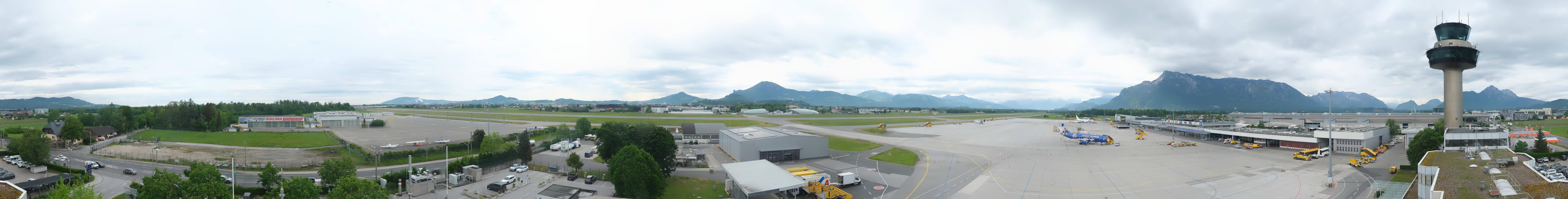 Archived image Webcam Salzburg Airport Panorama