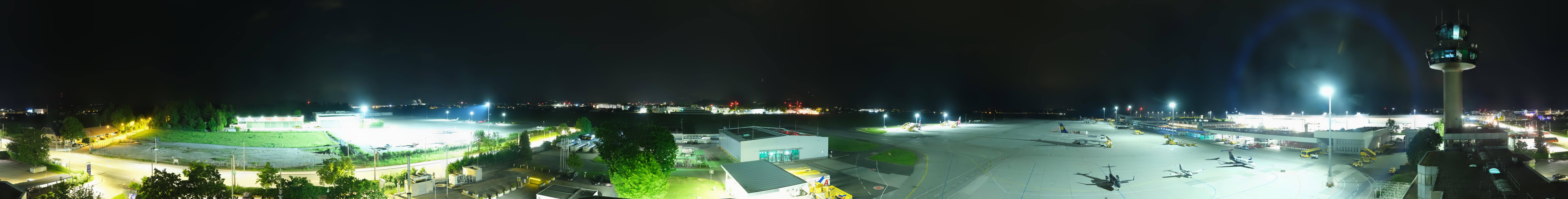 Archiv Foto Webcam Flughafen Salzburg