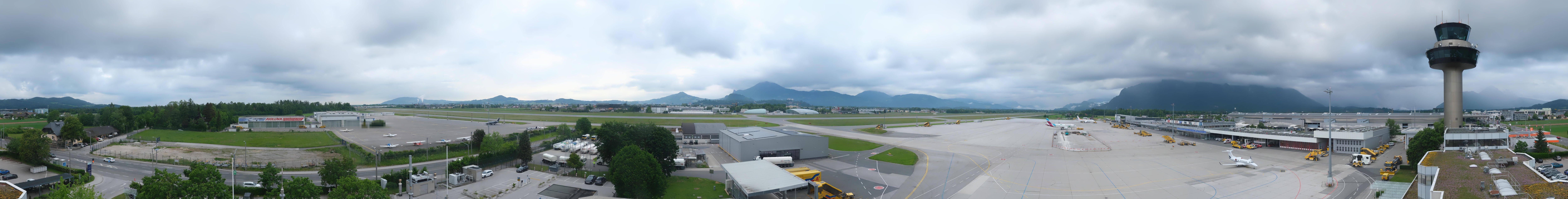 Archived image Webcam Salzburg Airport Panorama