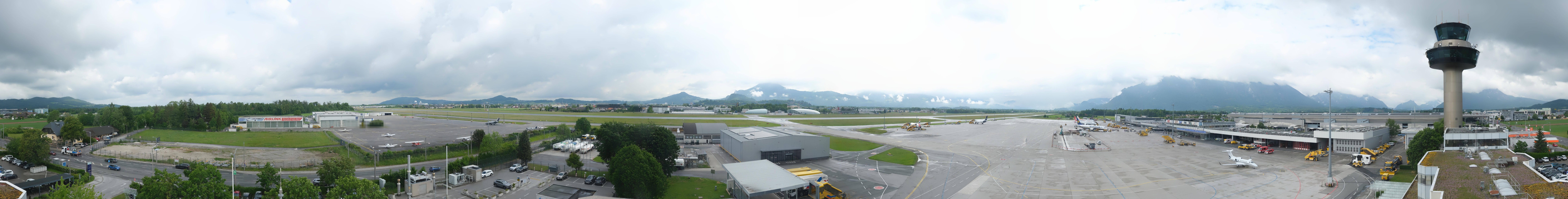 Archived image Webcam Salzburg Airport Panorama