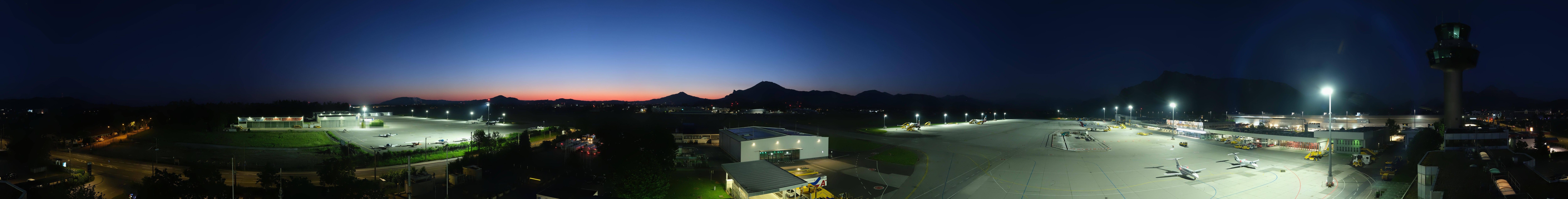 Archiv Foto Webcam Flughafen Salzburg