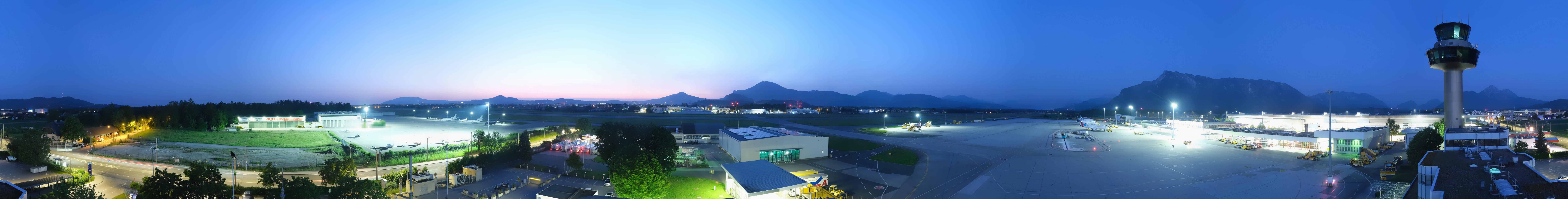 Archiv Foto Webcam Flughafen Salzburg