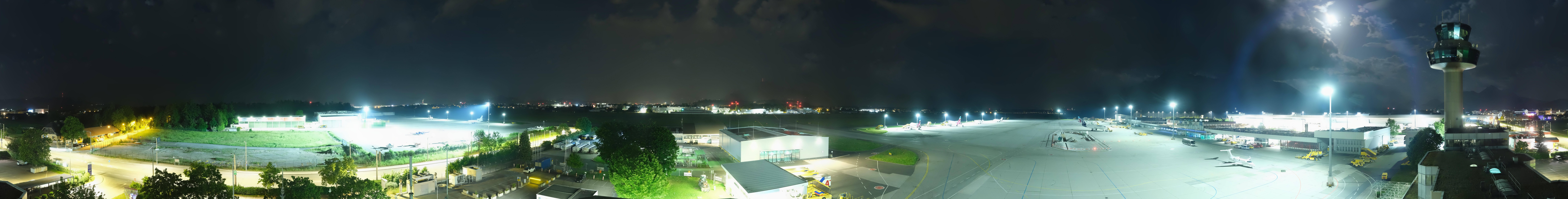 Archived image Webcam Salzburg Airport Panorama