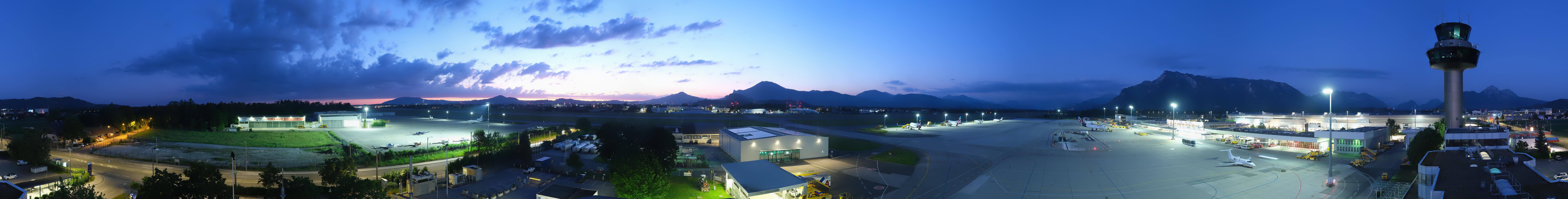 Archived image Webcam Salzburg Airport Panorama