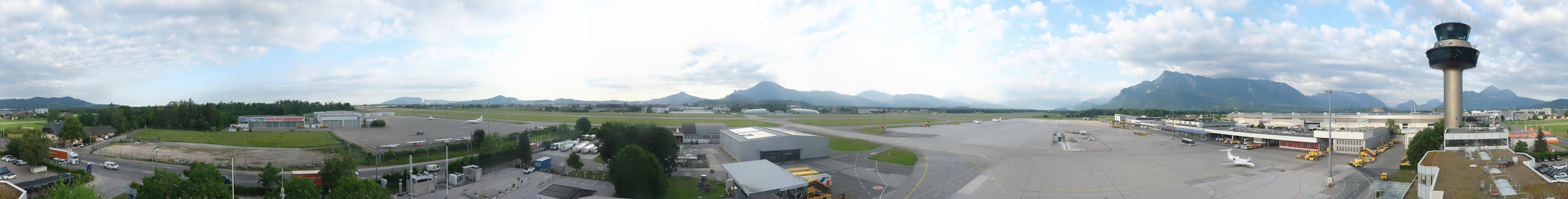 Archiv Foto Webcam Flughafen Salzburg