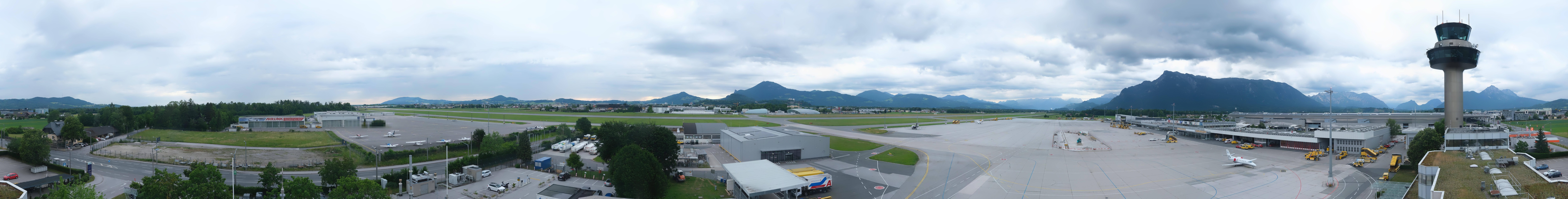 Archiv Foto Webcam Flughafen Salzburg