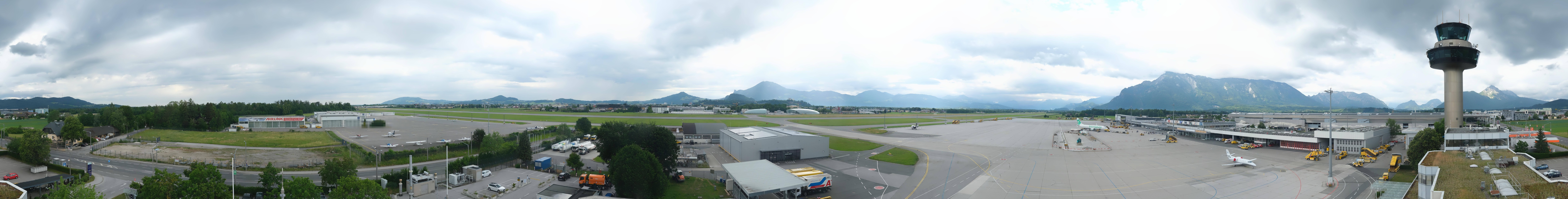 Archiv Foto Webcam Flughafen Salzburg