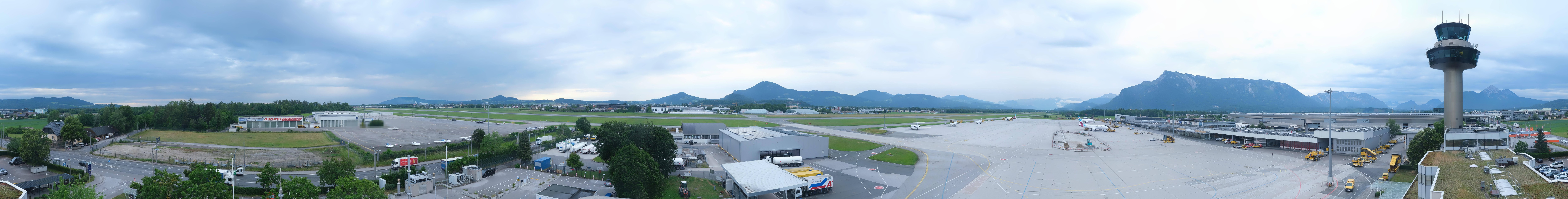 Archiv Foto Webcam Flughafen Salzburg
