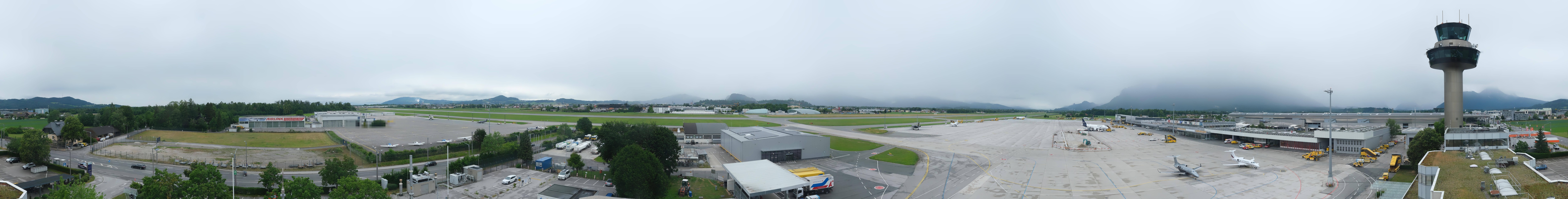 Archiv Foto Webcam Flughafen Salzburg