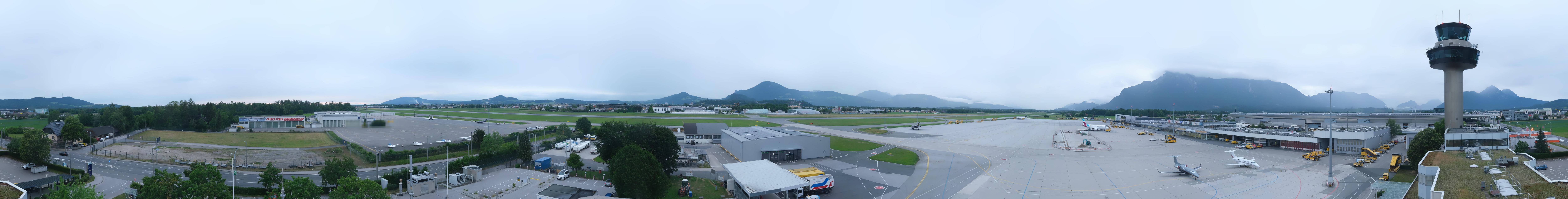 Archiv Foto Webcam Flughafen Salzburg