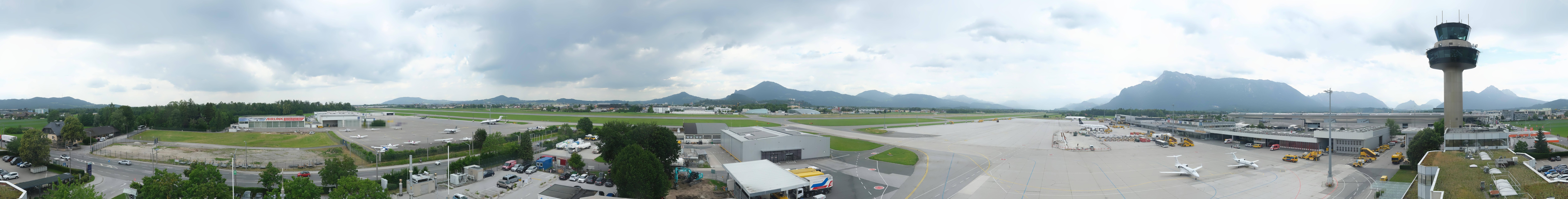 Archiv Foto Webcam Flughafen Salzburg