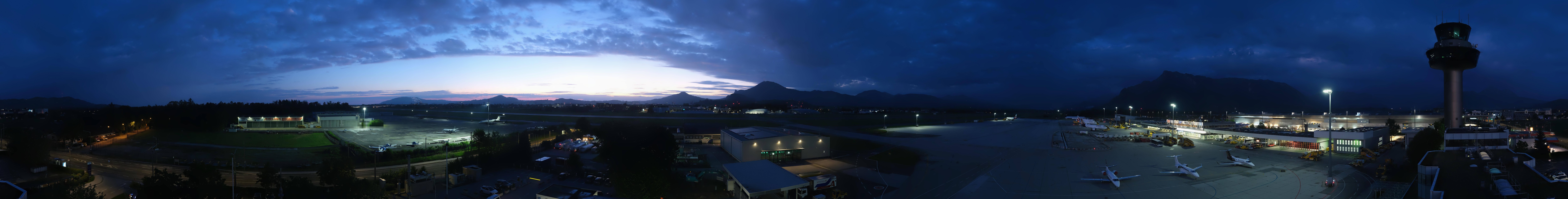 Archiv Foto Webcam Flughafen Salzburg