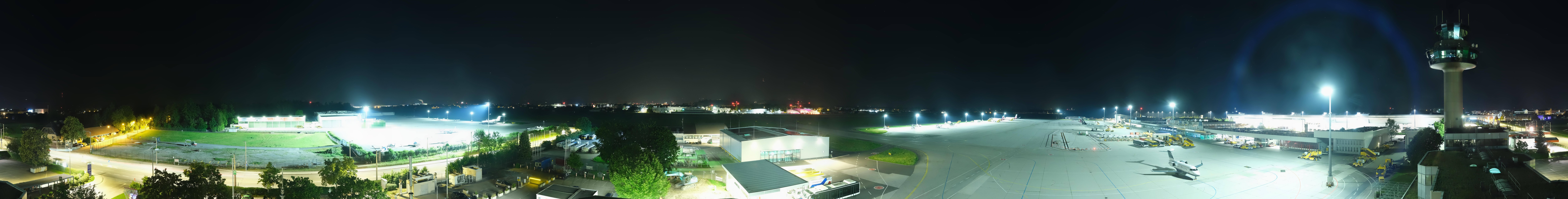 Archiv Foto Webcam Flughafen Salzburg