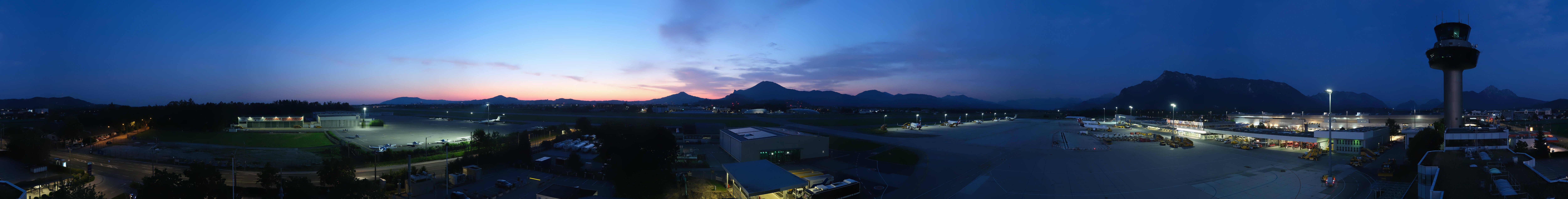Archiv Foto Webcam Flughafen Salzburg