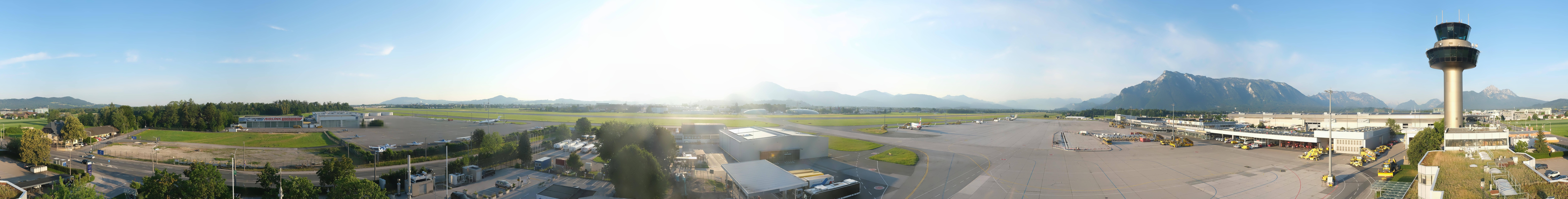 Archiv Foto Webcam Flughafen Salzburg