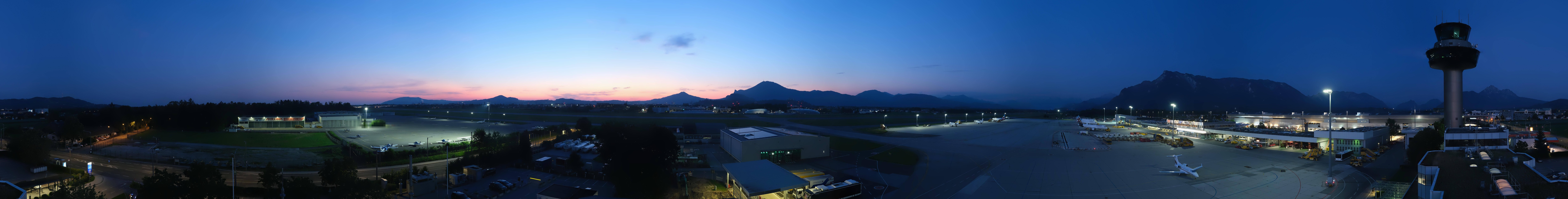 Archived image Webcam Salzburg Airport Panorama
