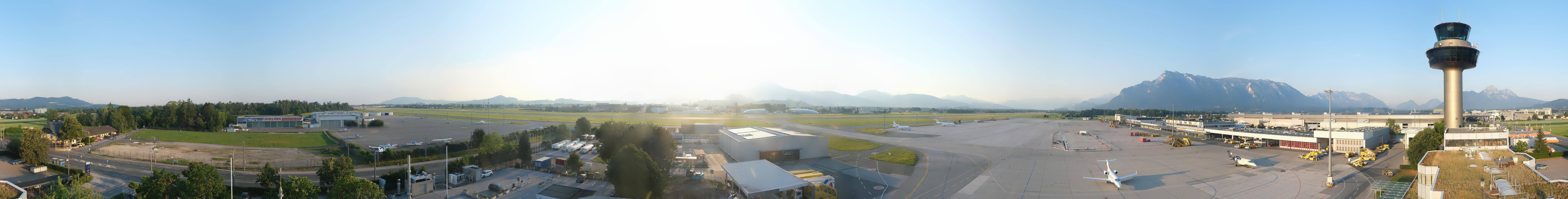 Archiv Foto Webcam Flughafen Salzburg