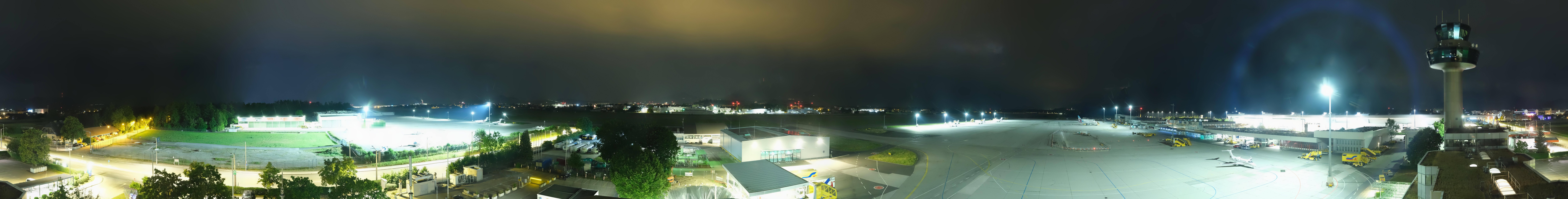 Archiv Foto Webcam Flughafen Salzburg