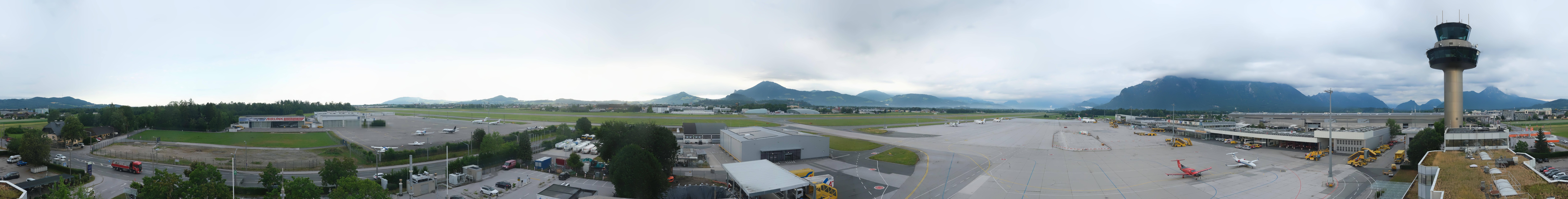 Archiv Foto Webcam Flughafen Salzburg