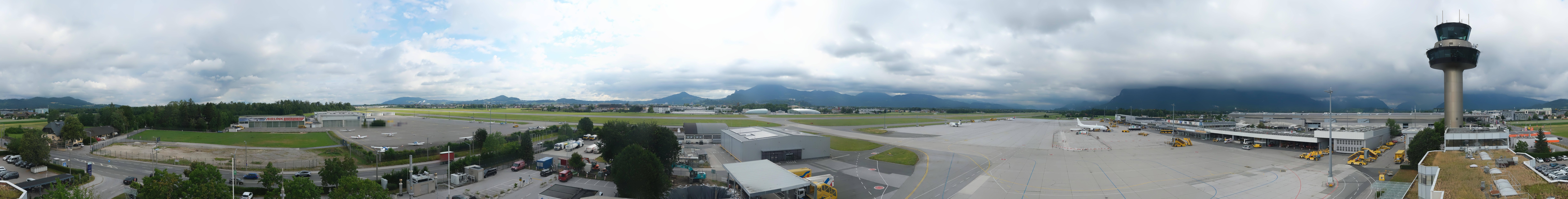 Archiv Foto Webcam Flughafen Salzburg