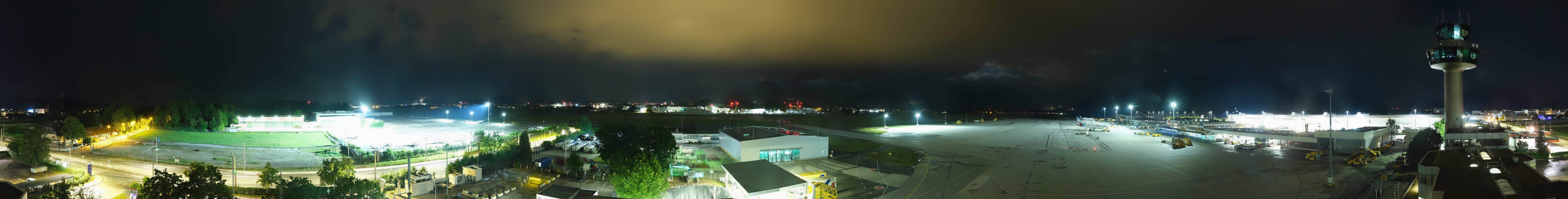 Archiv Foto Webcam Flughafen Salzburg