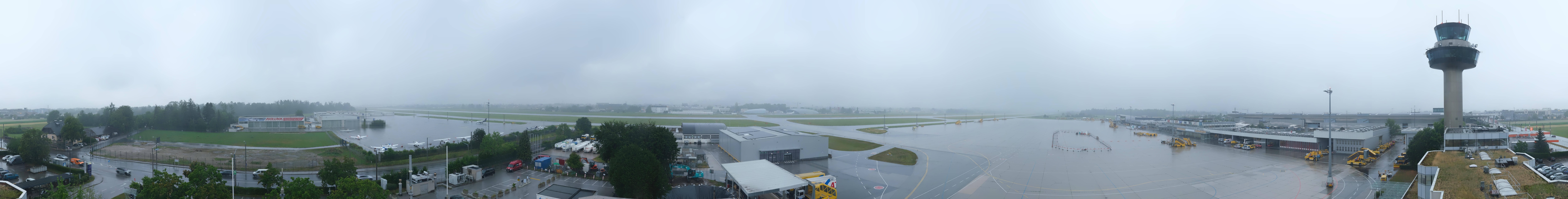 Archiv Foto Webcam Flughafen Salzburg