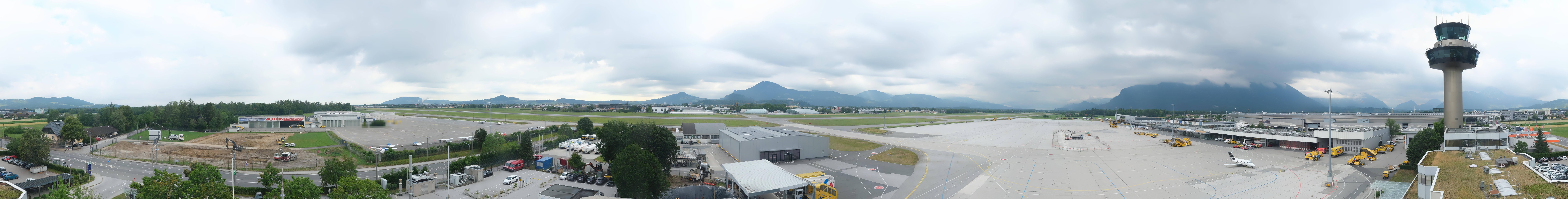 Archiv Foto Webcam Flughafen Salzburg