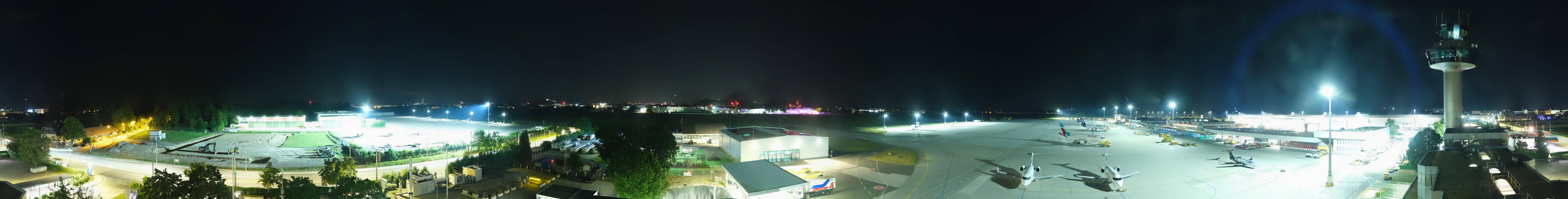 Archived image Webcam Salzburg Airport Panorama