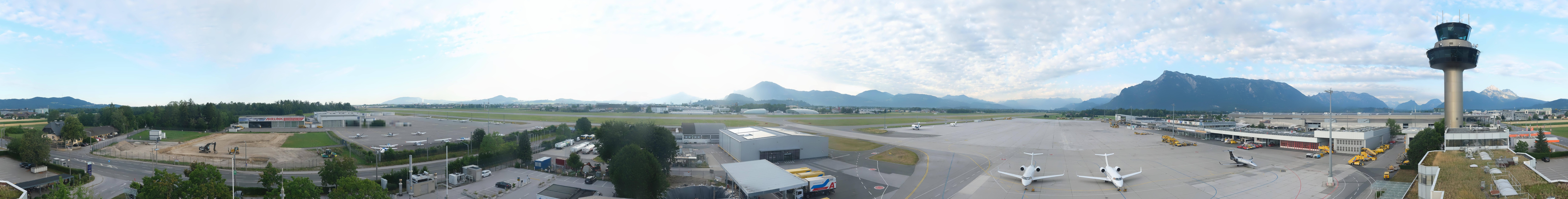 Archived image Webcam Salzburg Airport Panorama