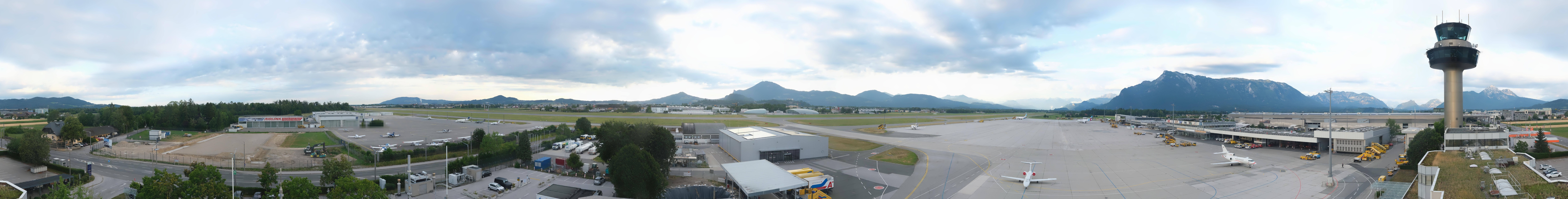 Archiv Foto Webcam Flughafen Salzburg