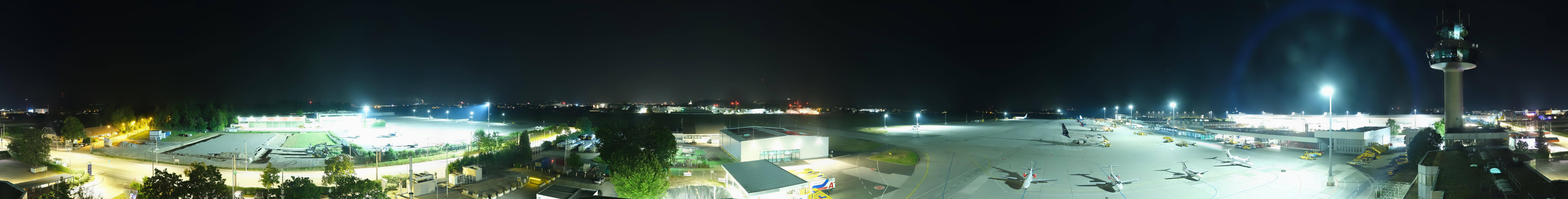 Archived image Webcam Salzburg Airport Panorama