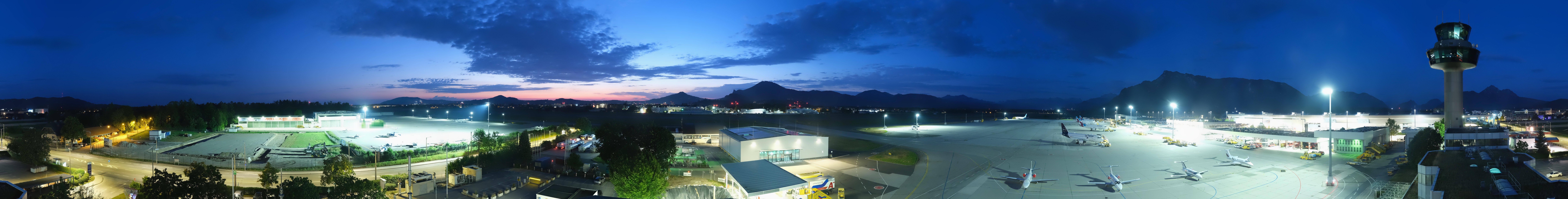 Archived image Webcam Salzburg Airport Panorama