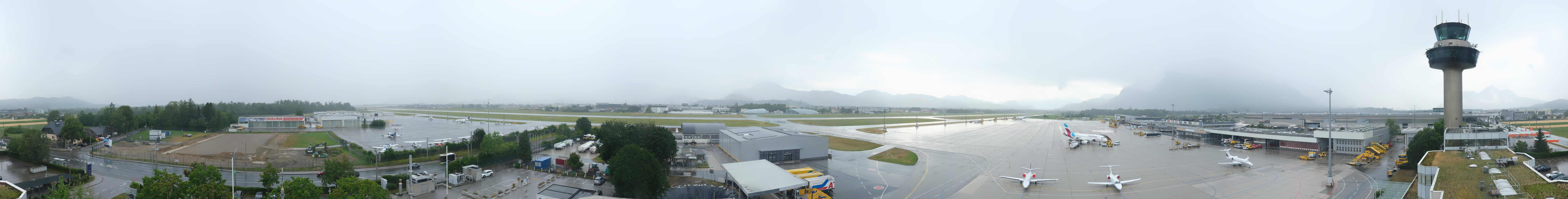 Archived image Webcam Salzburg Airport Panorama