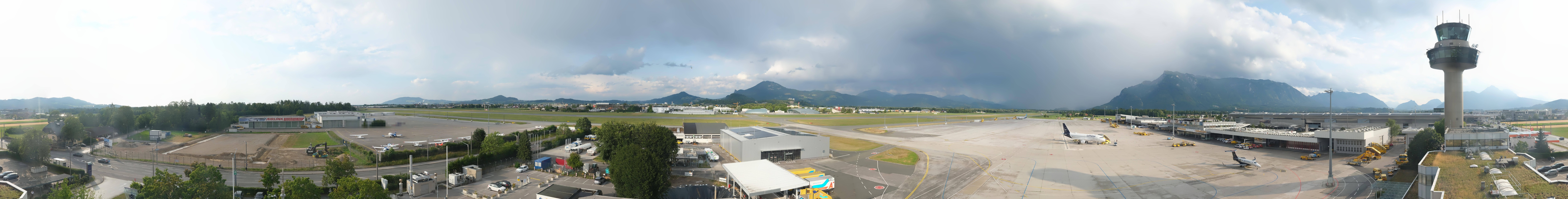 Archived image Webcam Salzburg Airport Panorama