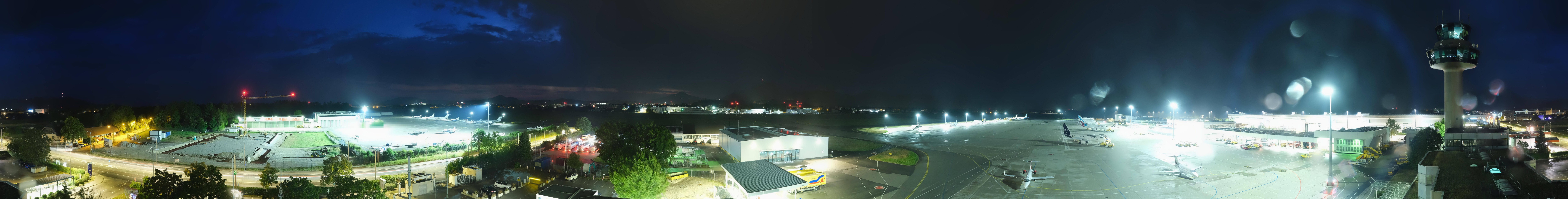 Archiv Foto Webcam Flughafen Salzburg