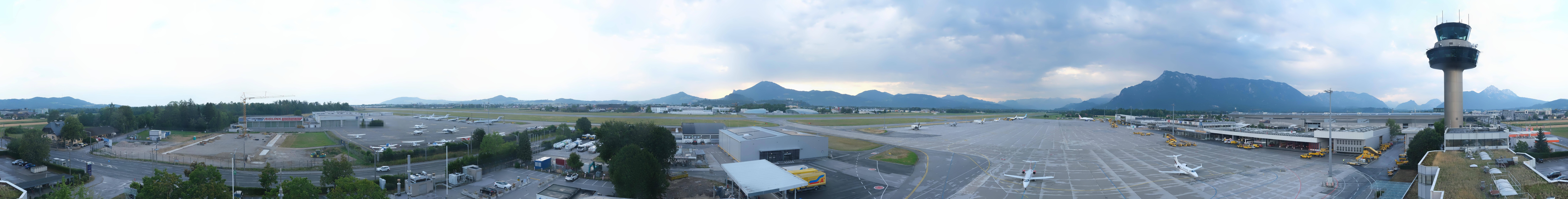 Archiv Foto Webcam Flughafen Salzburg