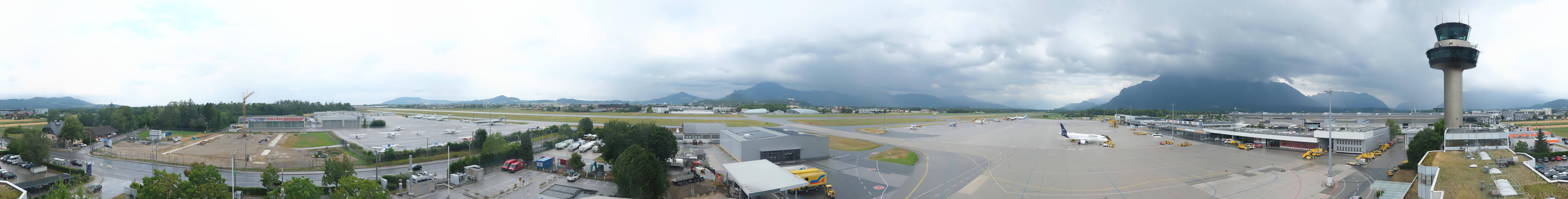 Archiv Foto Webcam Flughafen Salzburg