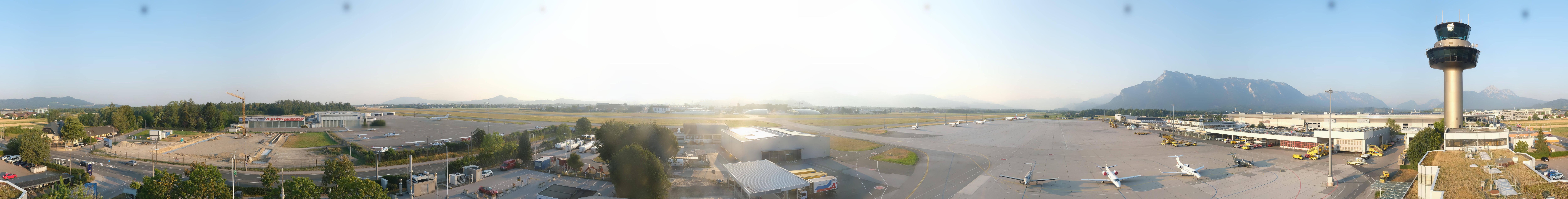 Archiv Foto Webcam Flughafen Salzburg