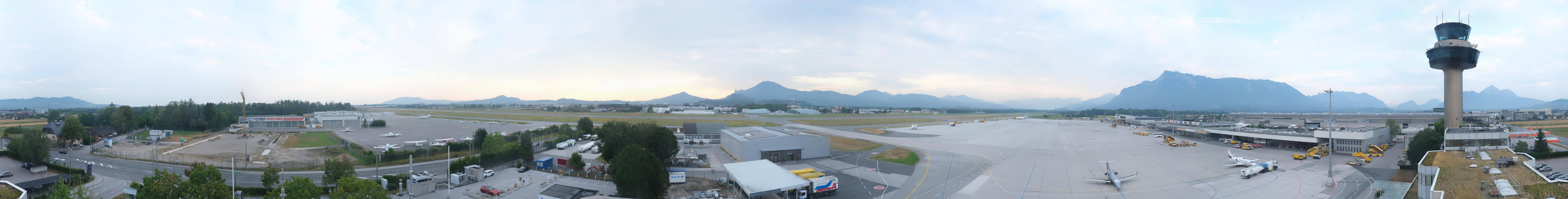 Archived image Webcam Salzburg Airport Panorama