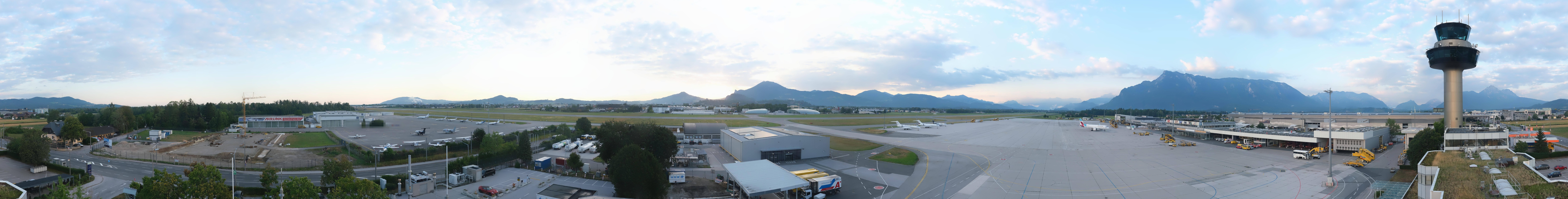 Archived image Webcam Salzburg Airport Panorama