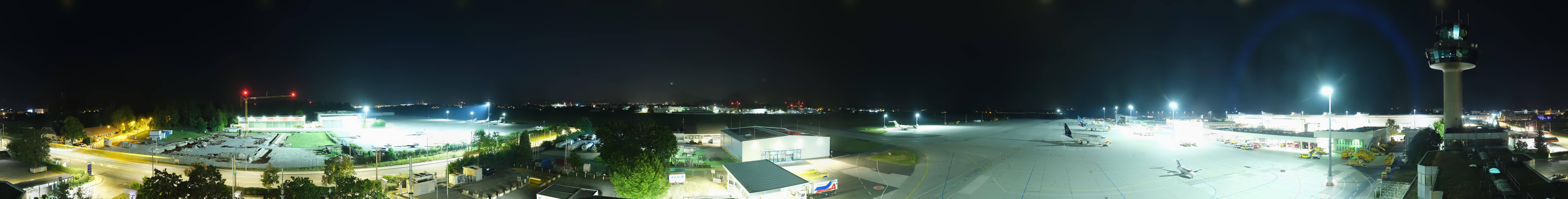 Archived image Webcam Salzburg Airport Panorama