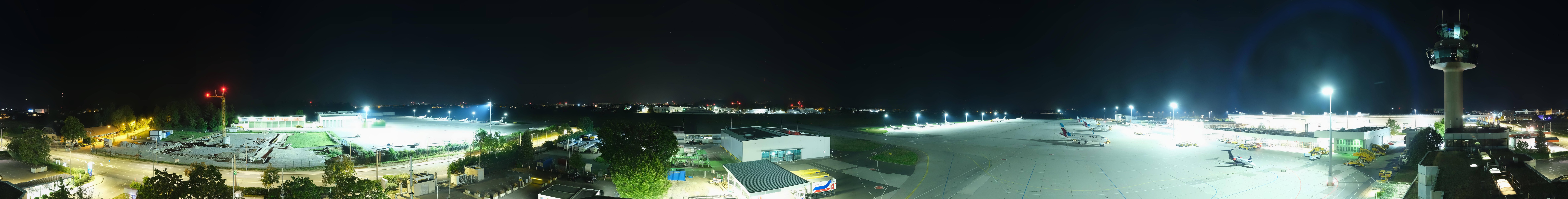 Archived image Webcam Salzburg Airport Panorama