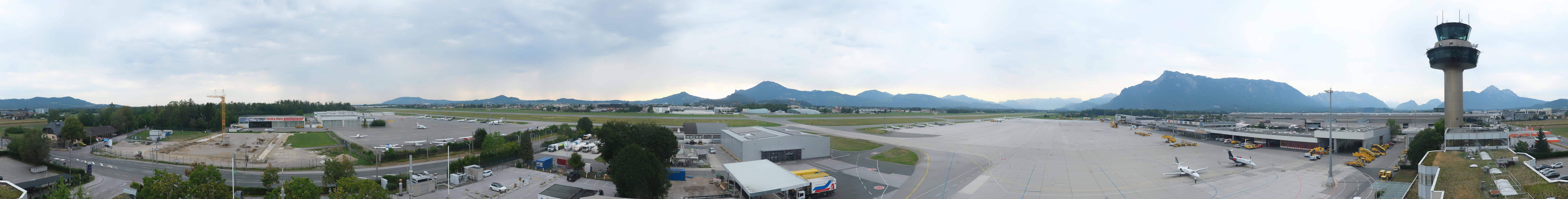 Archived image Webcam Salzburg Airport Panorama