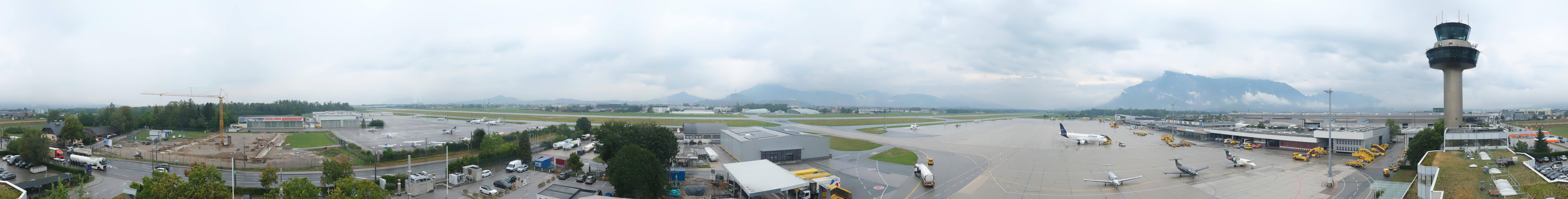 Archiv Foto Webcam Flughafen Salzburg