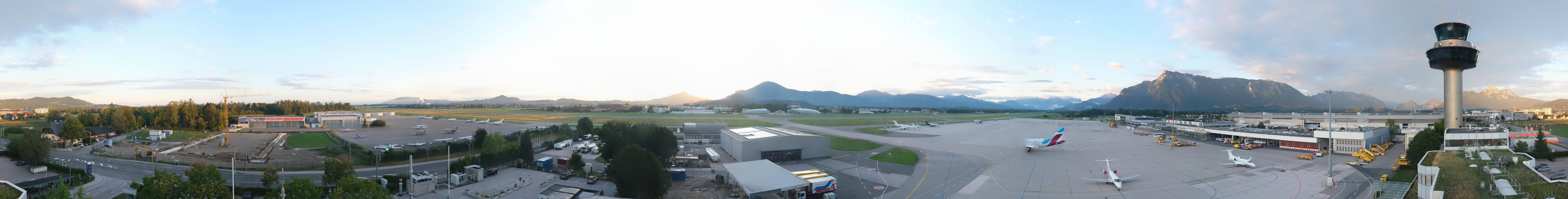 Archiv Foto Webcam Flughafen Salzburg