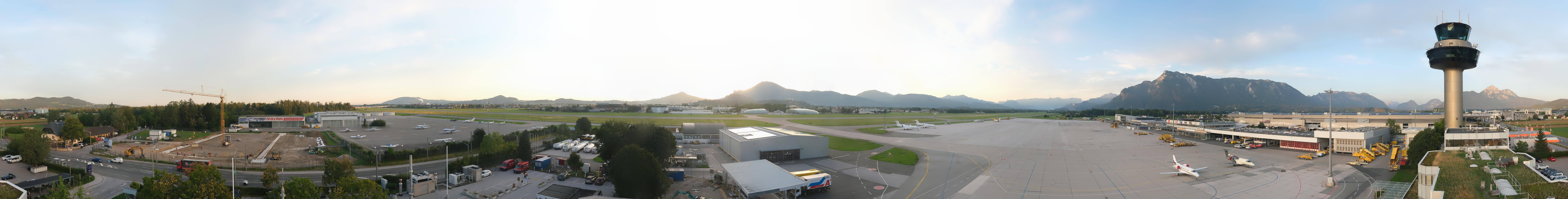 Archiv Foto Webcam Flughafen Salzburg