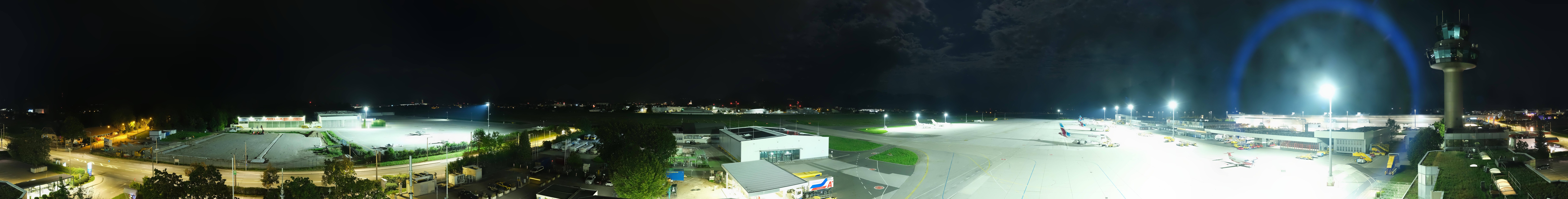 Archived image Webcam Salzburg Airport Panorama