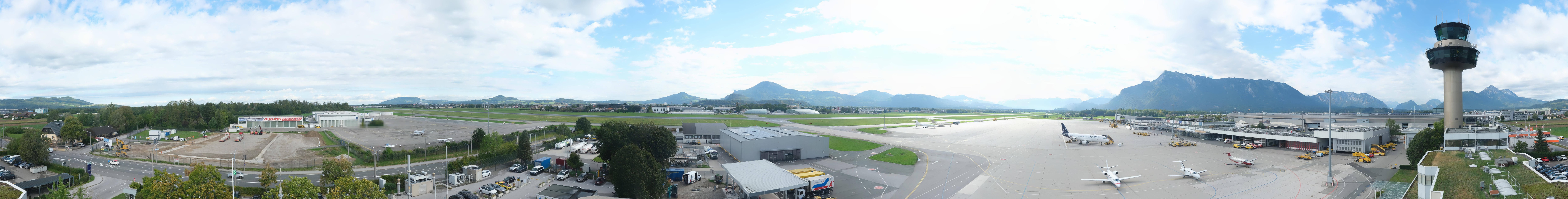 Archiv Foto Webcam Flughafen Salzburg