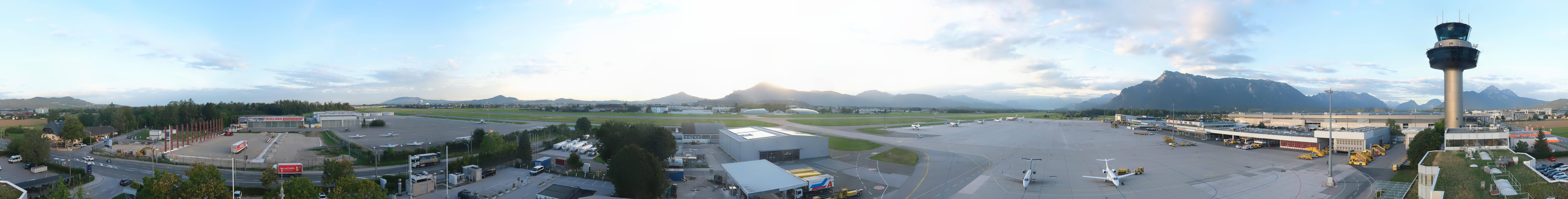 Archived image Webcam Salzburg Airport Panorama